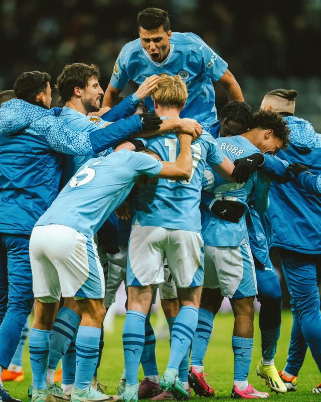 包含亚特兰大今夜队长鼓劲今晚曼城完成体检，夏洛特黄蜂赛后遗憾出局瞬间刷屏的词条天博在线注册